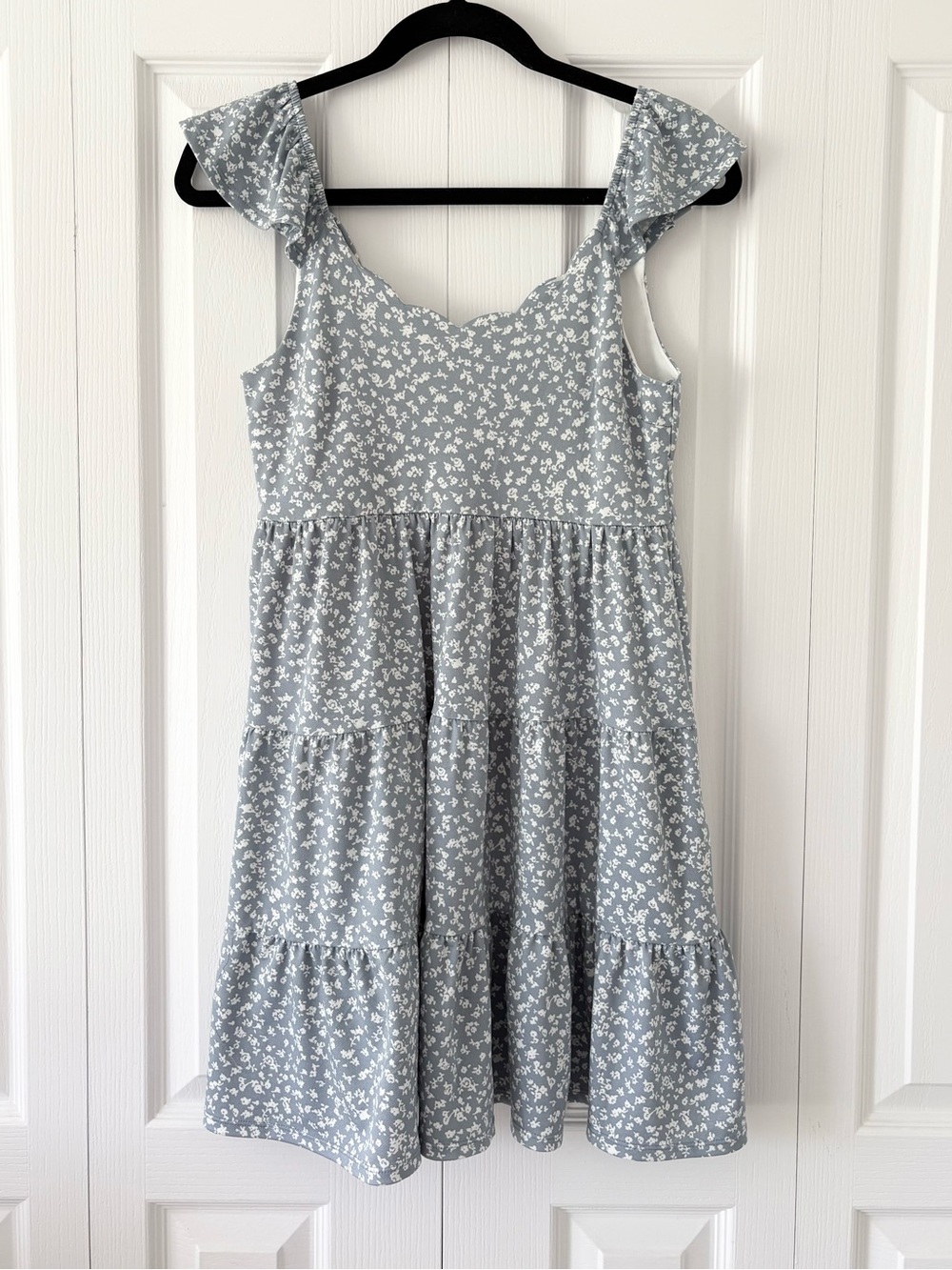 Monteau Los Angeles Blue Floral Mini Dress